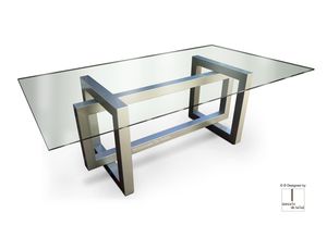 moderner Esstisch / Metall / Eisen / lackiertes Metall