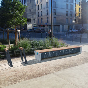 Parkbank / modern / Holz / aus verzinktem Stahl