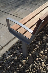 Parkbank / modern / Holz / Stahl