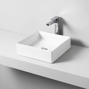 Aufsatzwaschbecken / quadratisch / Keramik / modern