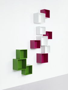 wandmontiertes Regal / modern / aus MDF