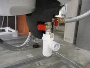 elektrischer Heißwasserspeicher / freistehend / vertikal / Wohnbereich