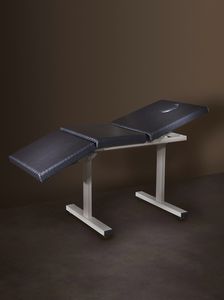 feste Massageliege