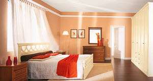 Standardbett / doppelt / klassisch / Holz