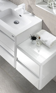 moderner Badezimmer-Schrank / Holz / wandmontiert