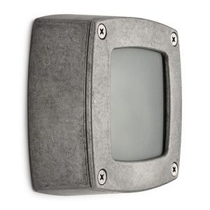klassische Wandleuchte / Außenbereich / aus Aluminiumguss / Halogen