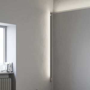 moderne Wandleuchte / Metall / LED / linear