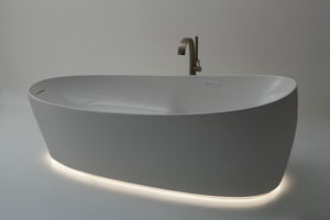 freistehende Badewanne / oval / Verbundwerkstoff / tief