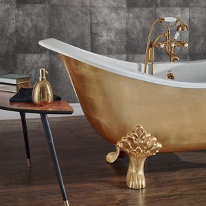 Badewanne auf Füßen / aus Gusseisen / Kupfer