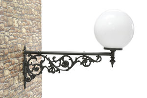 klassische Wandleuchte / Außenbereich / aus Gusseisen / LED