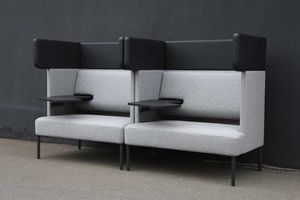 modernes Sofa / Stoff / Objektmöbel / Hochlehner