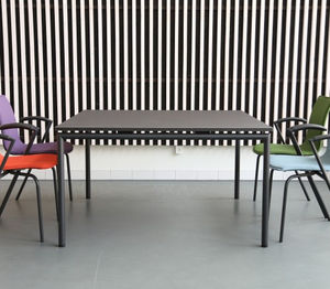moderner Tisch / Laminat / Aluminium / rechteckig