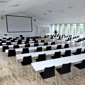 Besprechungstisch / modern / Hochdruck Laminat / Laminat