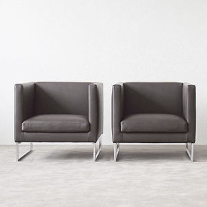 moderner Sessel / Stoff / Leder / Stahl