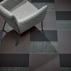 Tuft-Teppichboden / aus Polyamid / Gewerbe / Fliesen
