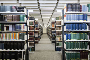modernes Regal / Metall / für Bibliotheken / Objektmöbel