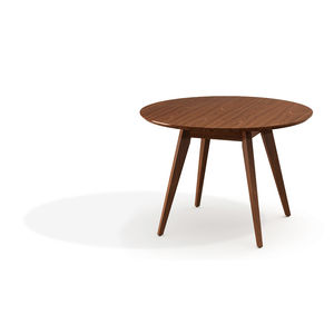 Tisch / skandinavisches Design / aus Nussbaum / aus Ahorn / aus Laubholz