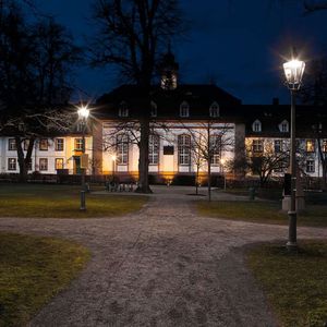 Straßenlaterne / Garten / klassisch / aus Aluminiumguss