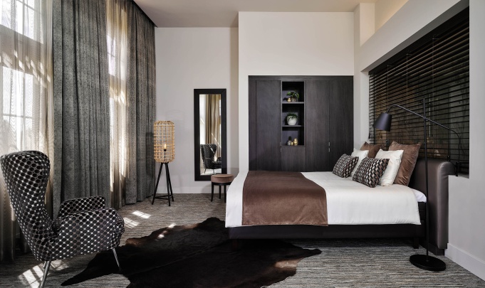 KOBE INTERIOR FABRICS Photo 4