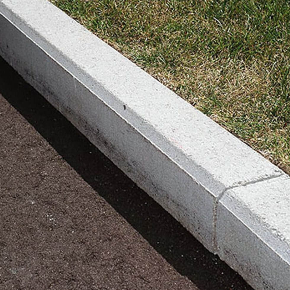 BordsteinRandstein Armtec Beton / linear