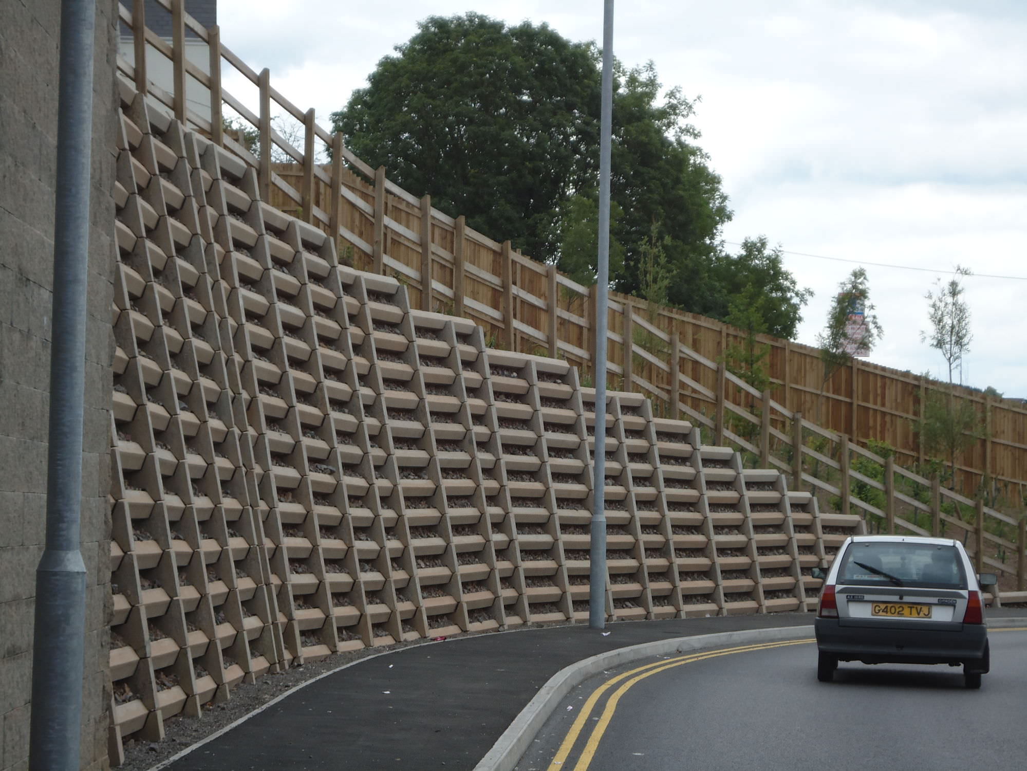 Beton-Stützmauer - ANDACRIB - Phi Group - modular / Fertigbau