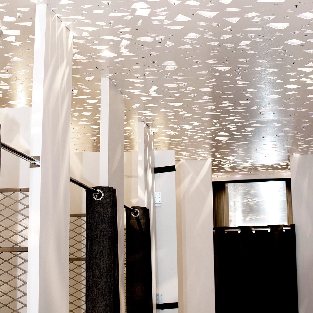 Akustikplatte für abgehängte Decken - CUBUS OSLO - Bruag AG - Sperrholz