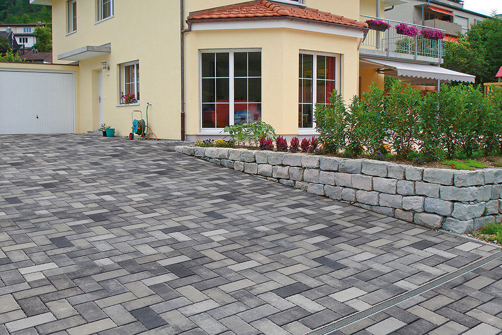 Betonpflasterstein FELIS UHL wasserdurchlässig / befahrbar / für