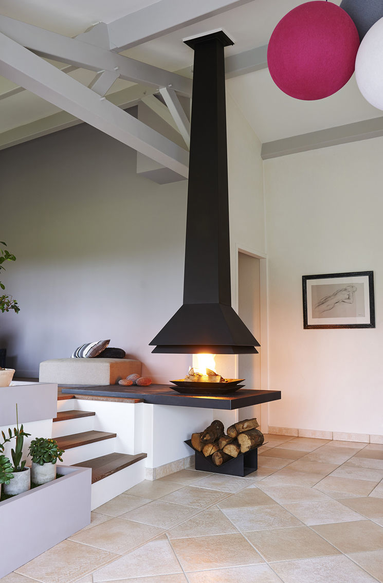 Holzkamin - MONTGO - Vyrosa - modern / offene Feuerstelle / Zentral