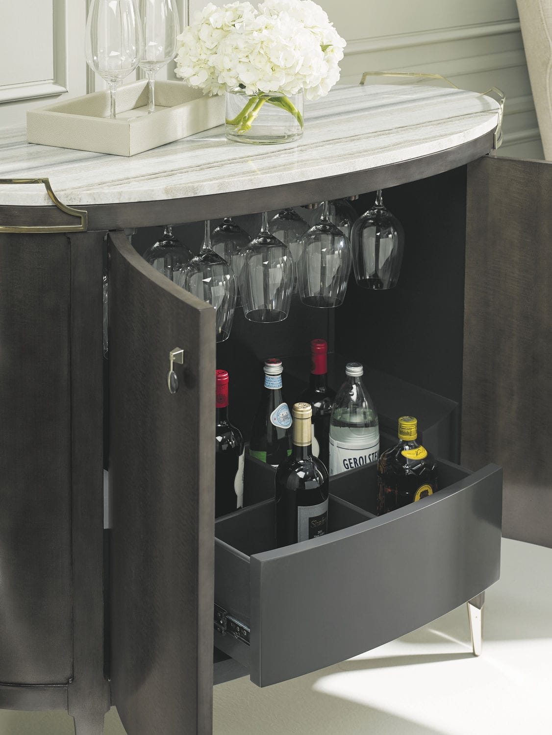 Klassischer Barschrank - CARACOLE CLASSIC - MIX-OLOGY - CARACOLE - aus