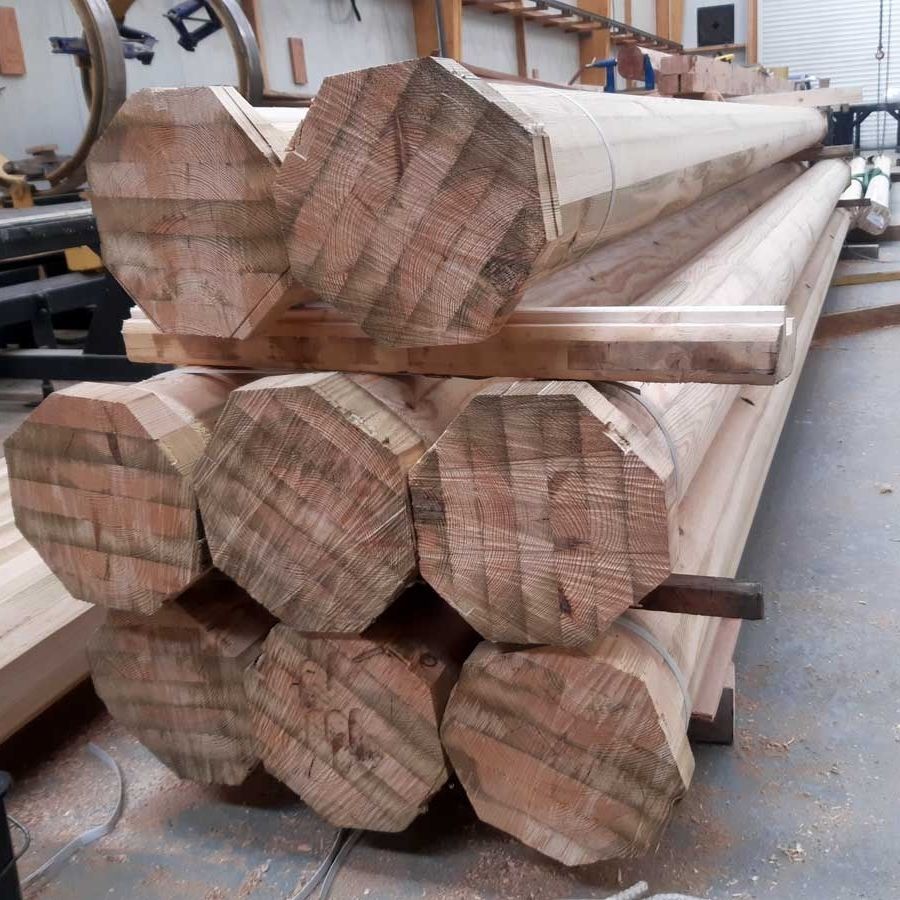 Kiefer-Pfeiler - Woodspars - Stahl / Akazie / Tanne