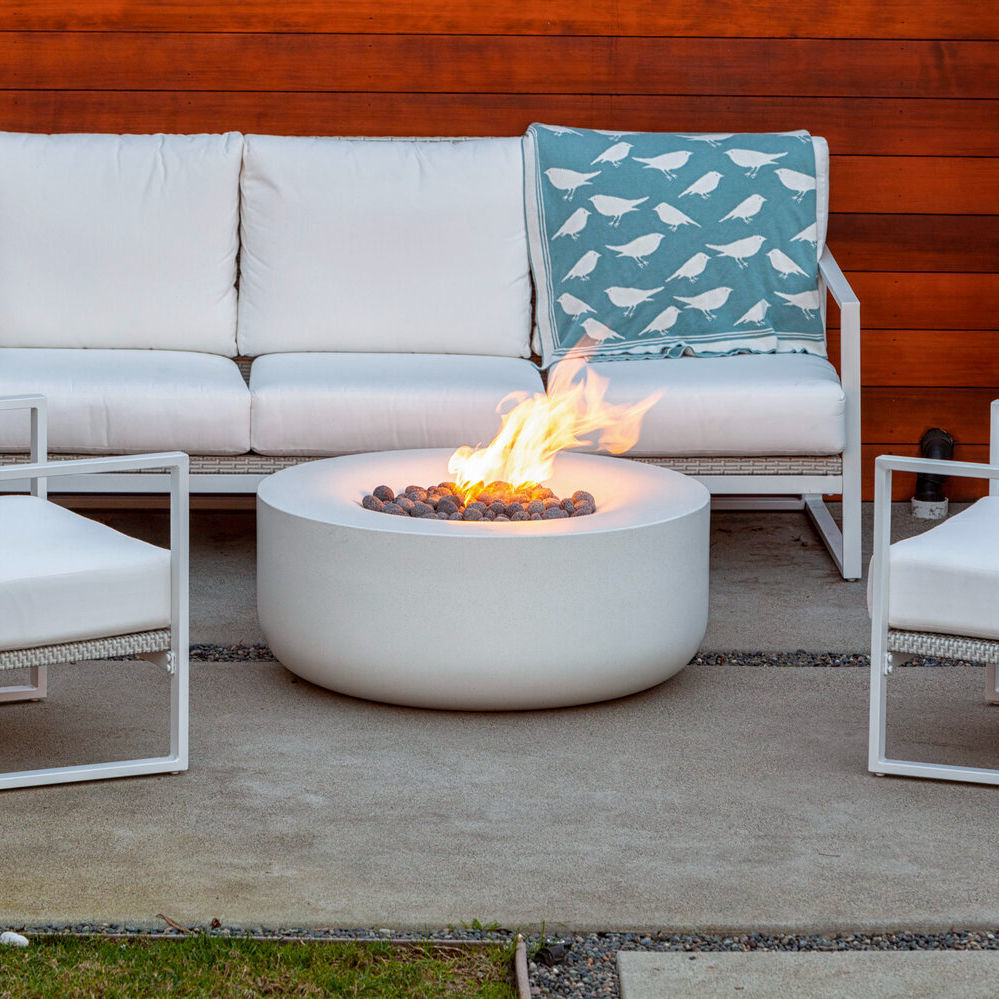 GartenFeuerstelle / Gas AURA LUMACAST Beton / rund / weiß