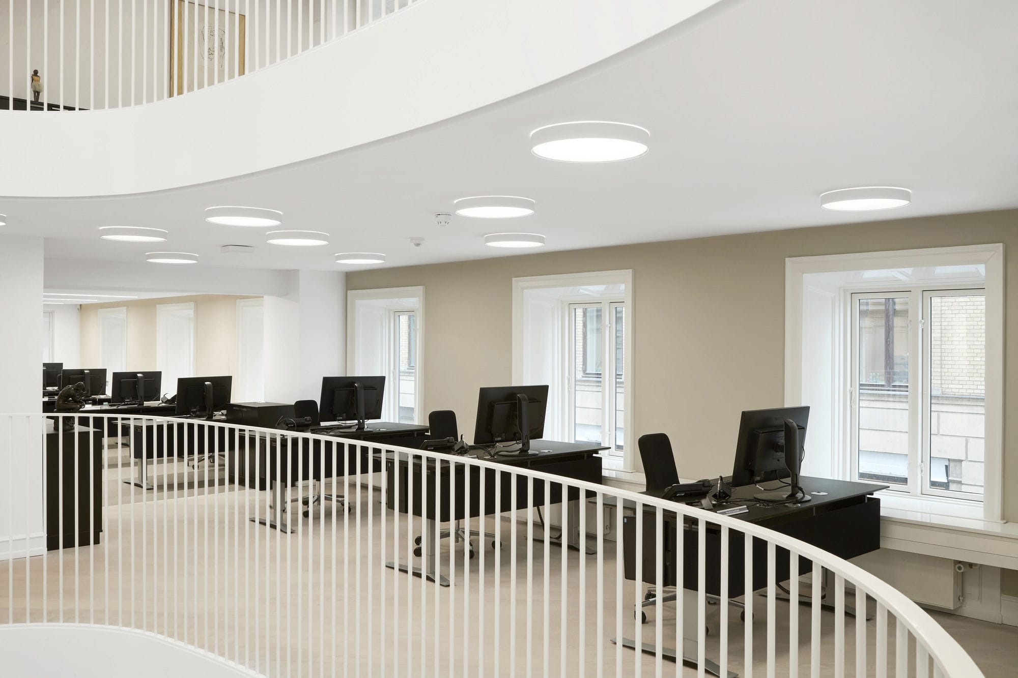 Moderne Deckenleuchte - LP SLIM ROUND SEMI RECESSED - Louis Poulsen