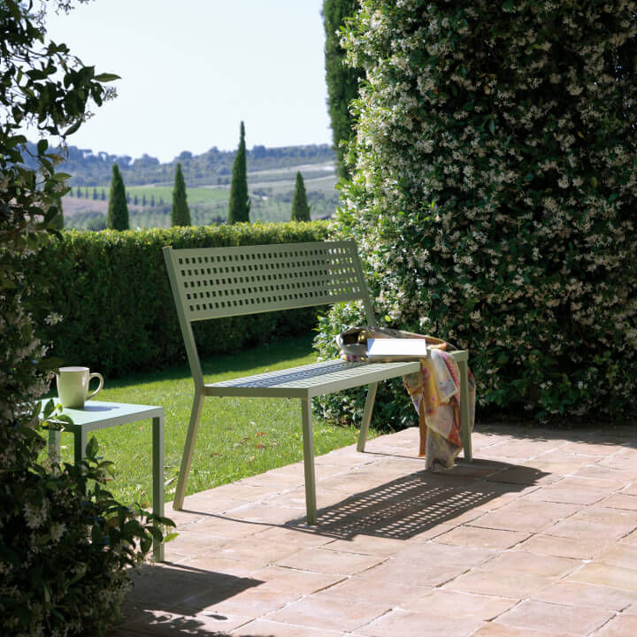 Klassische Gartenbank - CH3109 - Vermobil - Metall / mit Rückenlehne