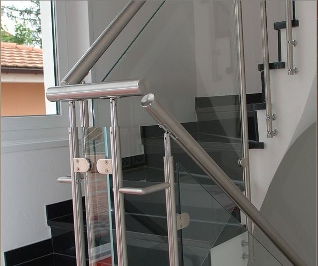 Glasgeländer - KELLER TREPPENBAU AG - Platten / Innenraum / für Treppen