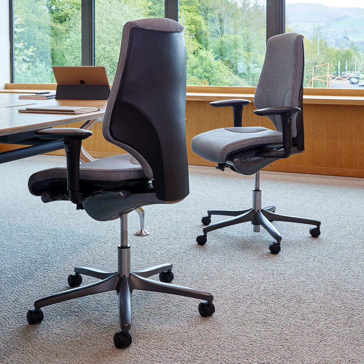 Moderner Bürostuhl G64 Orange Box Stoff / Leder / Polster