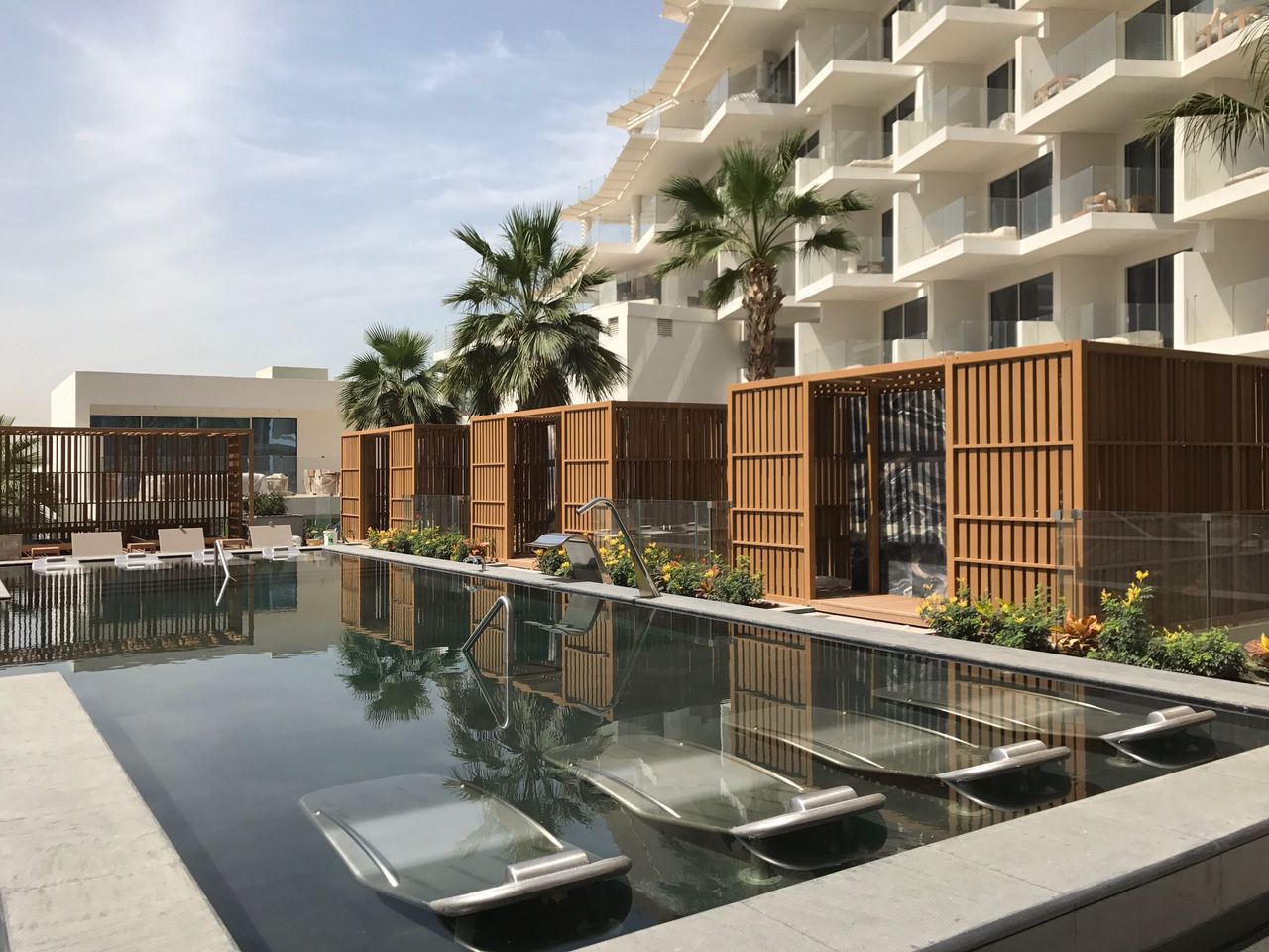 Selbsttragende Pergola - Tecnodeck - Holz / mit Sonnenschutzlamellen