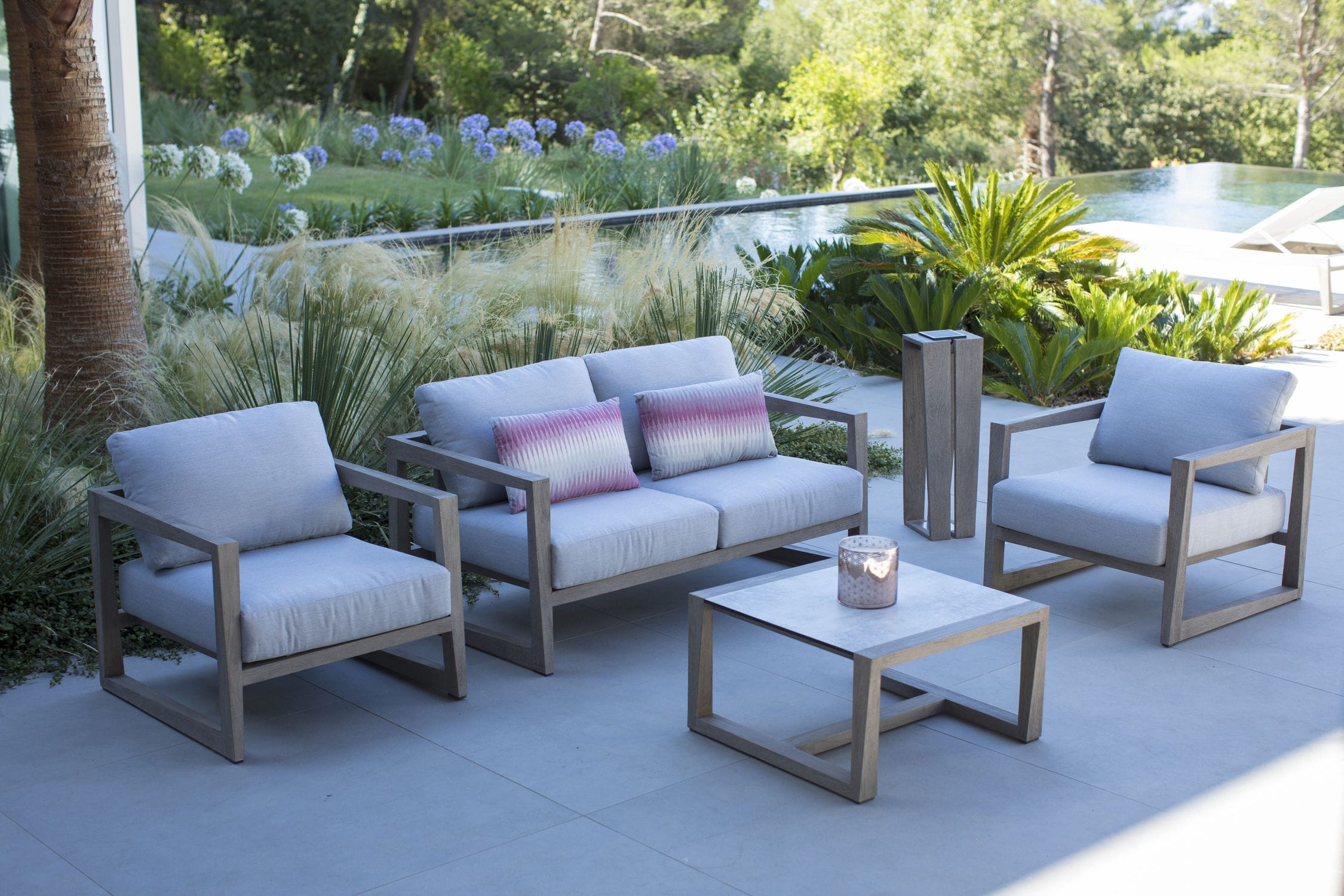 Modernes Sofa - SKAAL - LES JARDINS - Außenbereich / Sunbrella® / aus