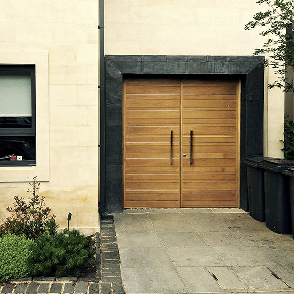 Einflügeliges Garagentor - Urban Front - Holz / manuell / automatisch