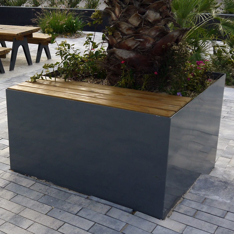 Pflanzkübel aus galvanisiertem Stahl CLAIRE FREPAT URBAN EQUIPMENT