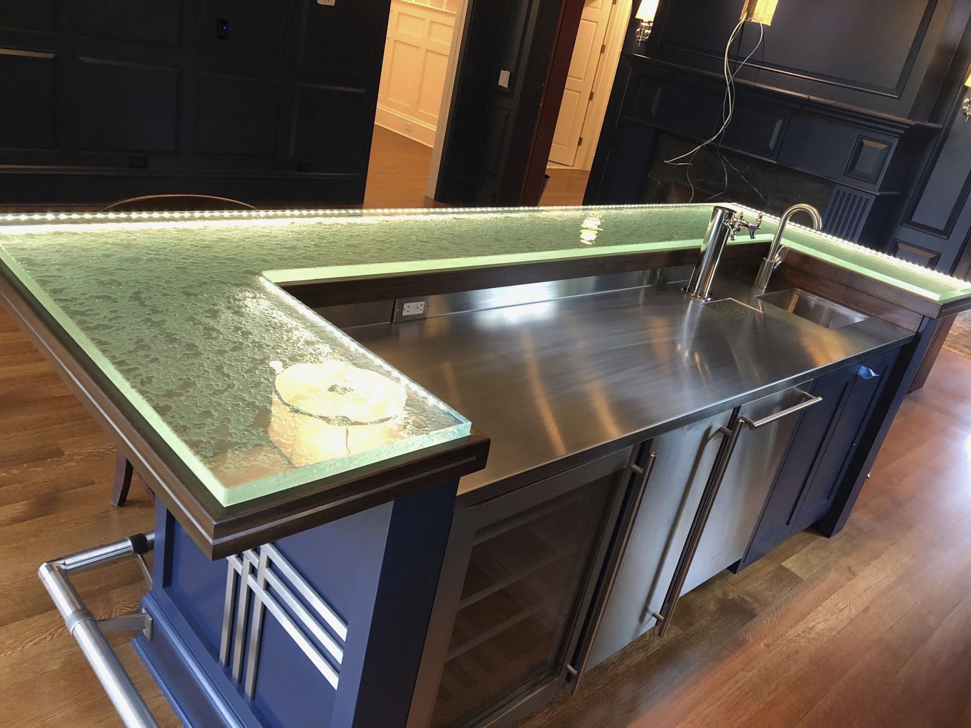 Bartheke - ThinkGlass - Küchen / Glas / lackiertes Holz