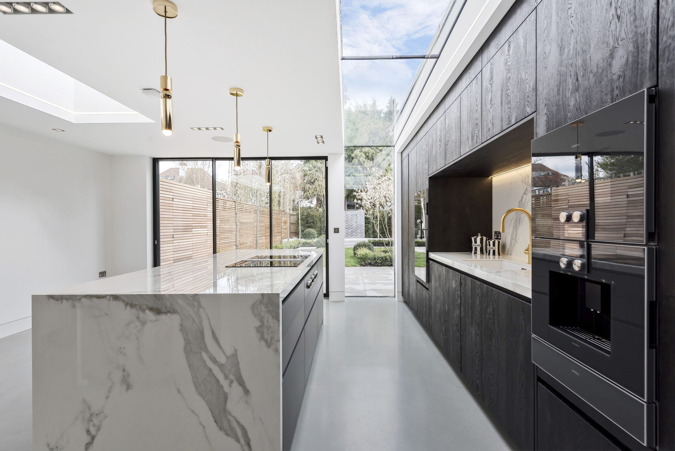 Moderne Küche - SUCH DESIGNS - BORA Vertriebs GmbH & Co KG - Marmor