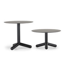 Moderner Couchtisch / Aluminium / mit Fußgestell...