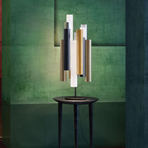 Tischlampe / Metall / Plexiglas® / modern