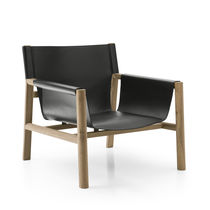 Moderner Sessel / Leder / Holz / schwarz