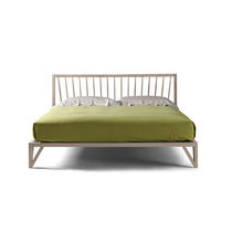 Doppelbett / modern / aus Nussbaum / 160x200...