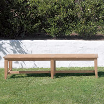 Klassische Gartenbank / aus Teakholz