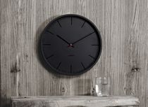 Moderne Uhr / Analog / wandmontiert / Kunststoff