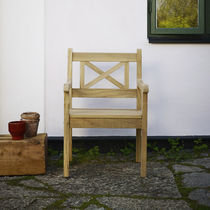 Moderner Gartenstuhl / mit Armlehnen / aus...