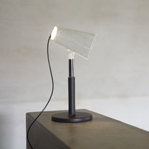 Tischlampe / aus Borosilikatglas / Holz...