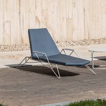 Moderne Sonnenliege / Stoff / aus galvanisiertem...